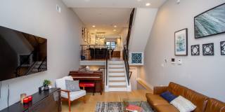 1815 INGERSOLL Street Gallery 6