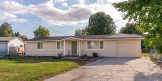 Charming 3-bedroom, 2-bathroom home Gallery 1