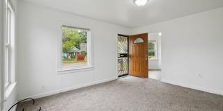 $1,200/month - 3 Bed 1 Bath Single Family Home in Detroit Gallery 5