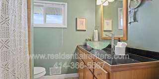 3615 N 87th St. Gallery 15