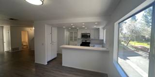 2181 Euclid Avenue Gallery 23