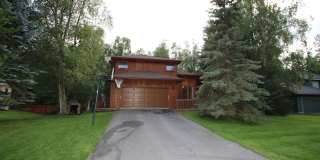 4 Bedroom Eagle River Home! Gallery 1