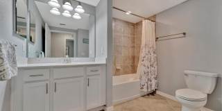 947 TIDEWATER SHORES Loop Gallery 45