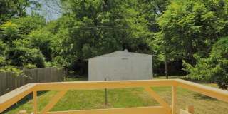 Brick Duplex with 3 bedrooms and 1 bath for rent. Gallery 25