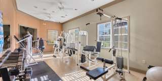 Beautiful furnished & turnkey ready  2/2 unit available now for an annual lease Gallery 39