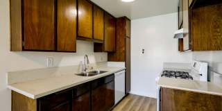 5452 Corteen Pl Gallery 1