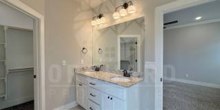 Tontitown- Single-Family Home- Popular Wellington Plan- 9 Month Lease Gallery 13