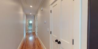 Beautiful Renovated Duplex in Wilmore! Gallery 16