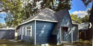 2 Bedroom 1.5 Bath Home for Rent Gallery 1