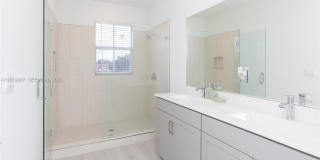 16966 SW 2nd Ct Gallery 18