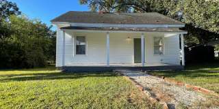 4 Stewart Ave Gallery 1