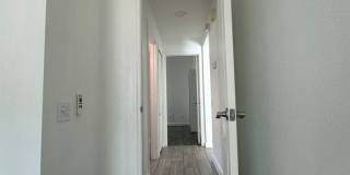 4 Bedroom / 2 Bath House Gallery 25