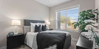 The Sloan Gallery 15