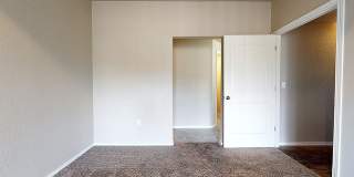 Spring Creek Townhomes Gallery 24