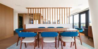 Reva Gallery 43