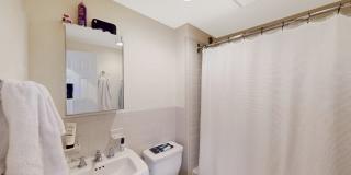 Nice 2 bed in Back Bay Gallery 11