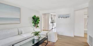 3019 N 57th Drive Gallery 1