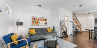 704 North Cherry Street Gallery 7