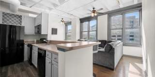 32 Peachtree Street NW Gallery 2