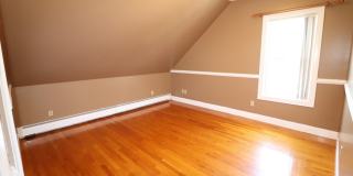 484 Walnut St Gallery 10