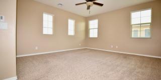 Beautiful 3 bedroom with a loft in Cooley Station! Gallery 13