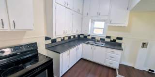 Remodeled 2-Bedroom Home with Main Floor Laundry & Off-Street Parking Gallery 7