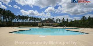 Spacious Home with Fenced Back Yard Convenient to Camp Lejeune Gallery 35