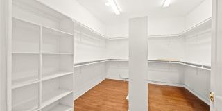 18218 Senteno Gallery 26