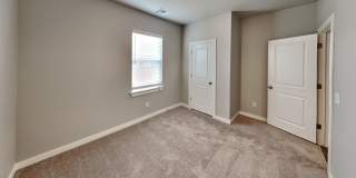 4 Bedroom 2 Bathroom 2 Car Garage Home in Oakdale School District Gallery 20