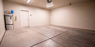Available Now! 3bed 2 bath home for rent, small dog allowed! Gallery 23