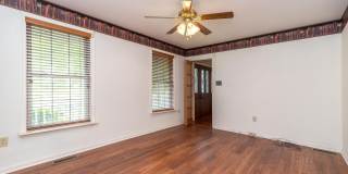 100 LIVE OAK Drive Gallery 9