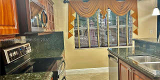 15201 SW 30th Ter Gallery 13