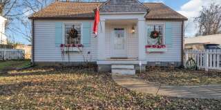 Available in March. Nashville 2 BED charming cottage for rent. Renovated with darling details and fenced backyard Gallery 1