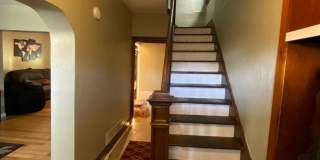 AVAILABLE AUGUST  - Traditional 3+ Bedroom Home Located in Mt. Washington! Gallery 13
