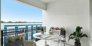 Lofts at Lakeview Gallery 12