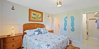 711 S Hollybrook Dr Gallery 17