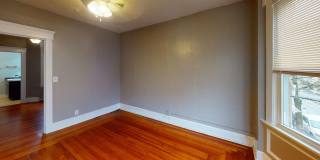 Sunny 1BR in East Rock | Hot Water & Gas Included | Walk to Yale Gallery 3