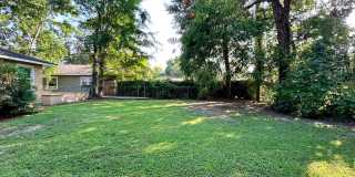 Charming Three Bedroom Home in a Highly Desirable Neighborhood Gallery 24