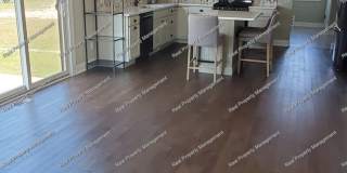 Gorgeous Custom Built Dyer 4 Bedroom Gallery 7
