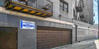 2500 Clybourn Gallery 7