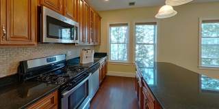 Giant 4 Bed in Mission Hill - NO BROKER FEE Gallery 1