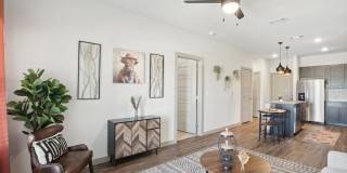 The Laredo Gallery 3