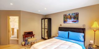 500 Fairway Drive Gallery 20