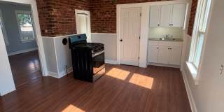 1 Bed/ 1 Bath Apartment in Downtown Warren Gallery 1