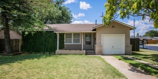 3019 47th Street Gallery 1