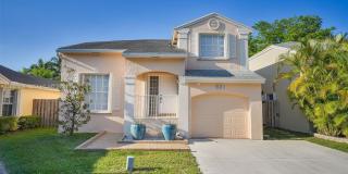 11811 SW 102nd St Gallery 1