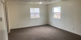 1114 Dunham SE Gallery 5