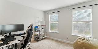 105 MEADOW CREEK Drive Gallery 20