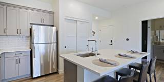 475 N 9TH Street Gallery 15