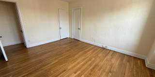 New King Edward Gallery 879